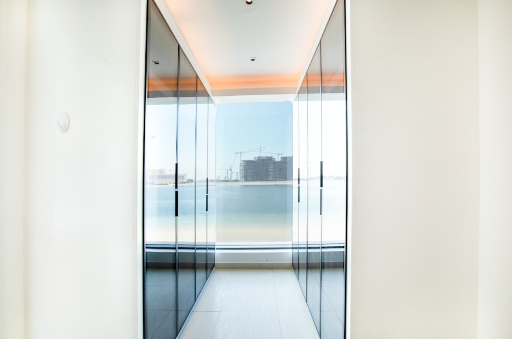 6 Bedroom Villa at the Palm Jumeirah gallery image