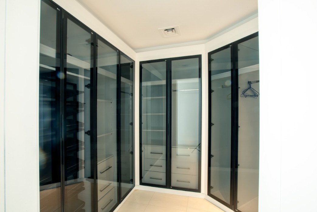 6 Bedroom Villa at the Palm Jumeirah full screen image