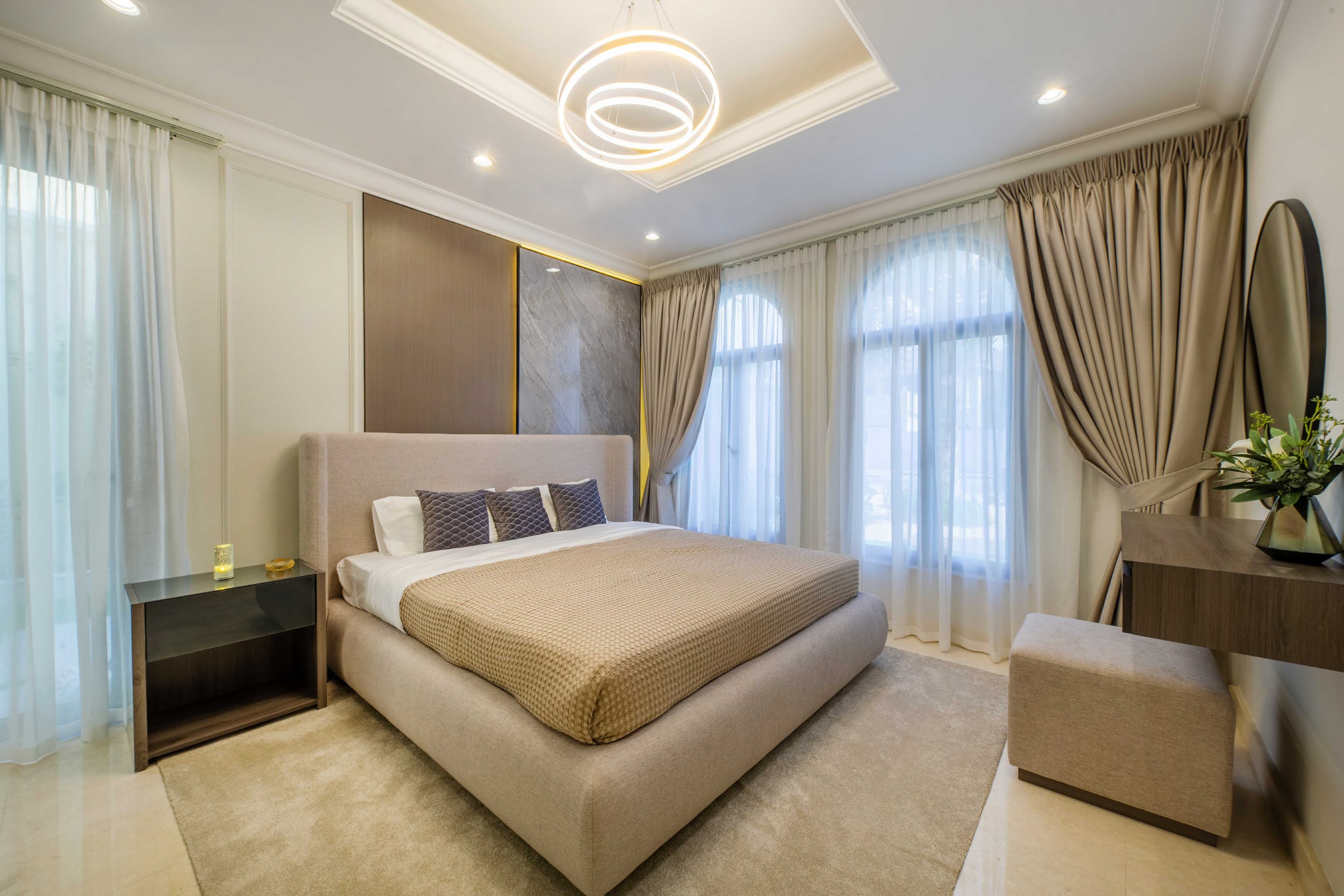 5 Bedroom Villa at the Palm Jumeirah full screen image